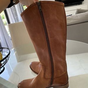 Brown, size 7, women’s leather FRYE boots